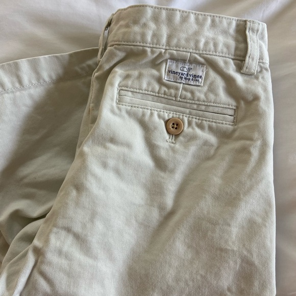 Vineyard Vines Stone Cotton Shorts, Size 12 - Picture 1 of 4